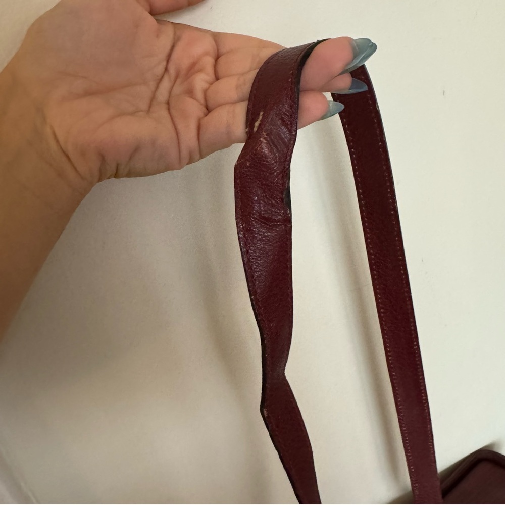 Vintage Valentino Burgundy Bag - Picture 5 of 9